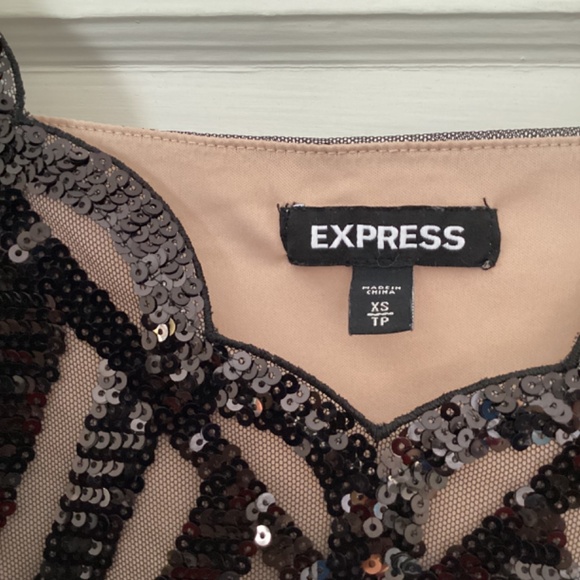 Express sequin crop top - Picture 2 of 4